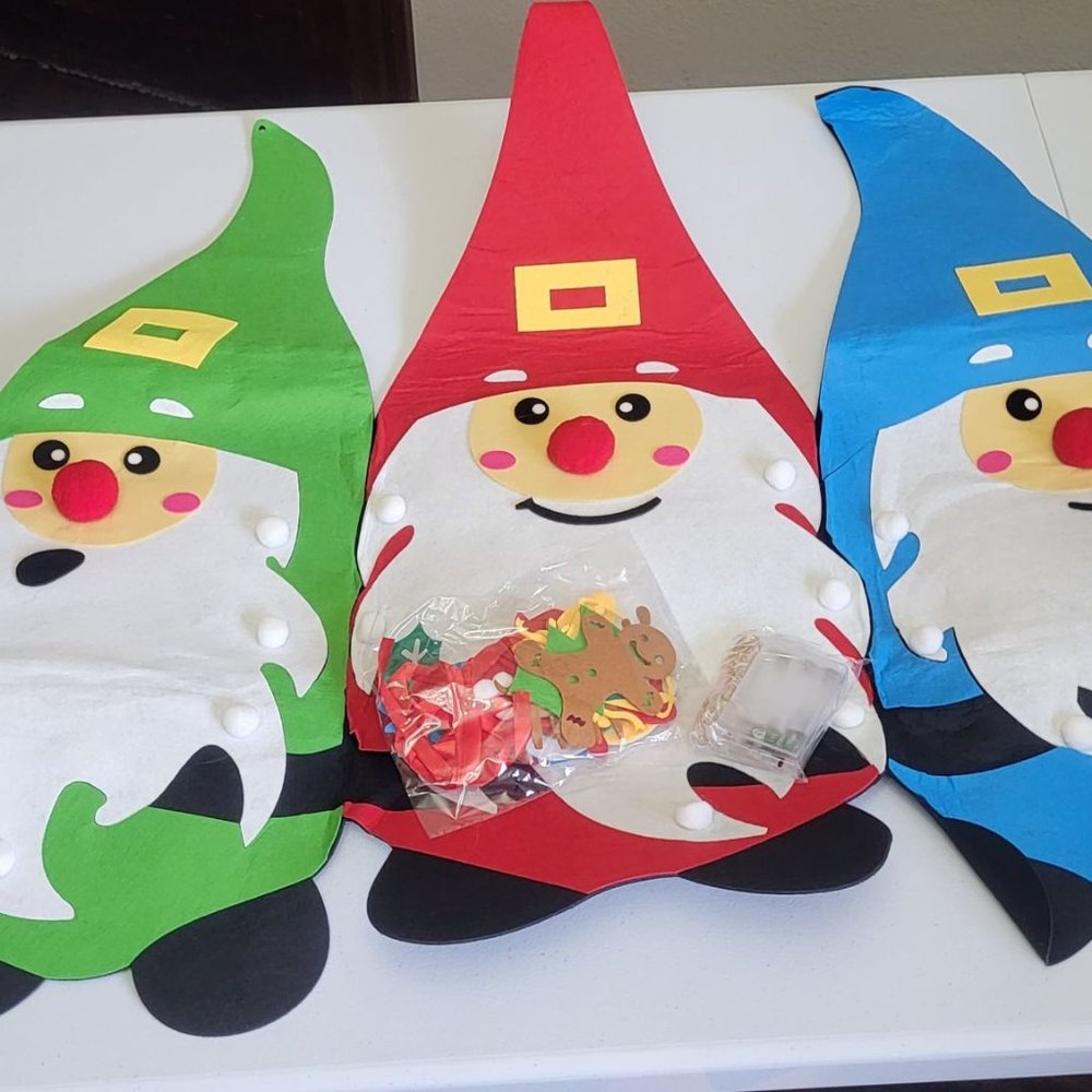 DIY Felt Christmas Gnomes Door Wall Hanging Decorations - NEW